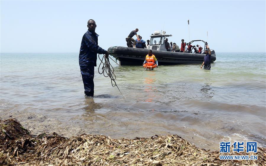 （國(guó)際）（2）利比亞西部海域一非法移民船只傾覆 3人死亡上百人失蹤